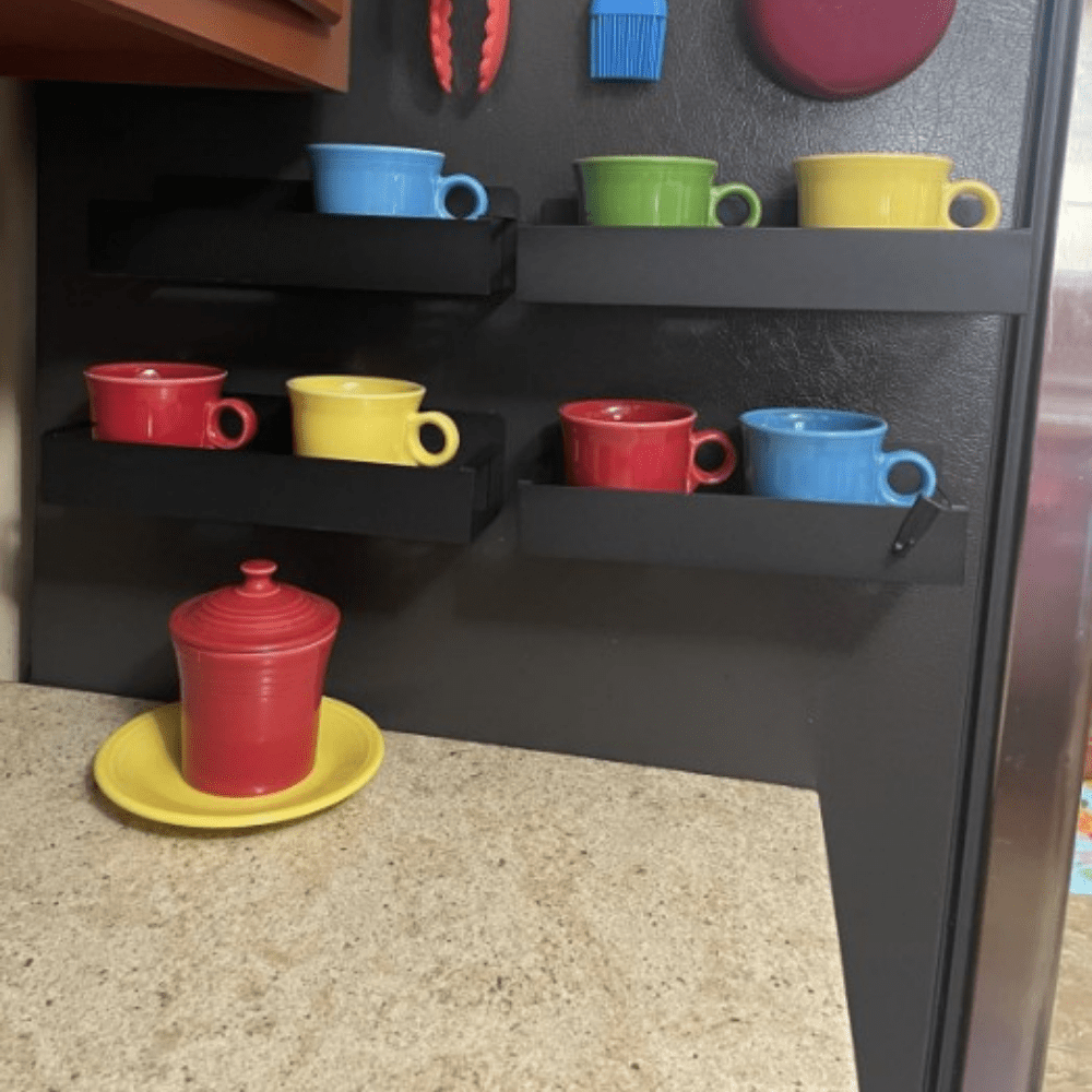 מדפי אחסון מגנטיים עם ווים